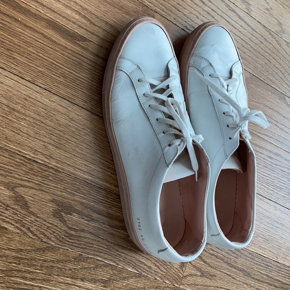 Common Projects Achilles Sneaker - Picture 2 of 7